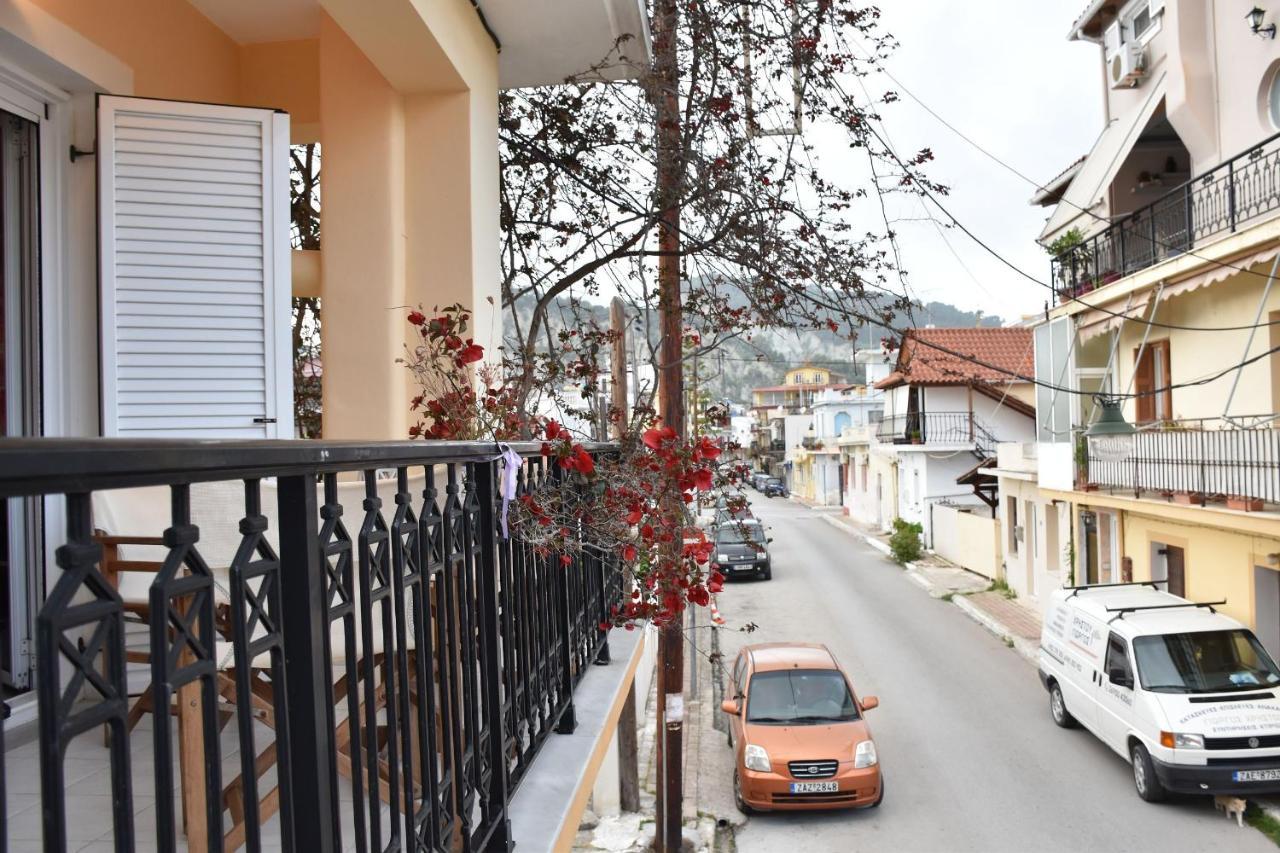 Athina'S Maisonette Закинтос Экстерьер фото